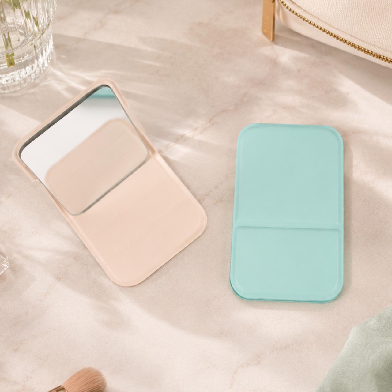 Folding Mirror